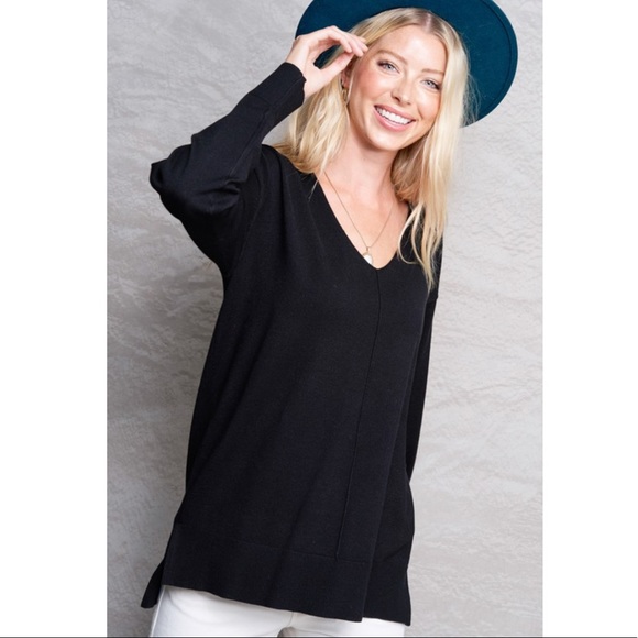 Last Red Super Soft long sleeve Vneck Sweater Top - Picture 5 of 5